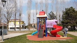 Children’s area - In un Paesino nel Cuore del Veneto, Comodo per Agripolis, Padova e Venezia (Legnaro)