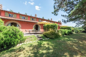 Exterior - Villa Salvia- Accommodation in Tuscany (Toscana)