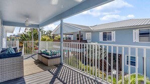 Rumah, 4 kamar tidur | Balkon