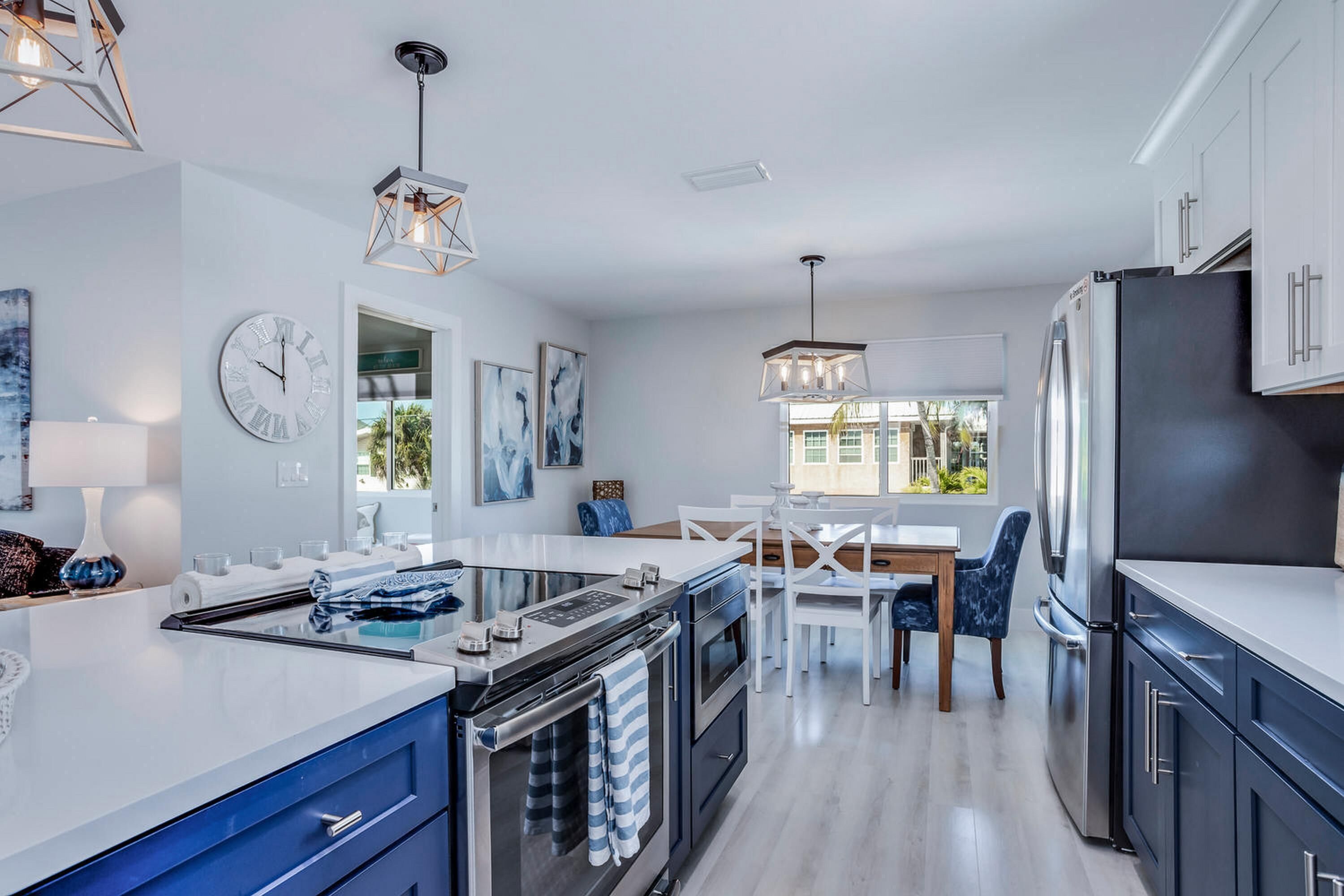 House, 4 Bedrooms | Private kitchen | Cookware/dishes/utensils