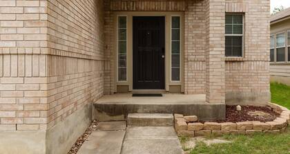 Spacious House BMT Six Flags Seaworld