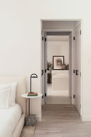 4 Schlafzimmer, Bügeleisen/Bügelbrett, kostenloses WLAN, Bettwäsche