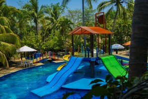 Outdoor pool - Balneario y Cabañas ISIS (La Huerta)