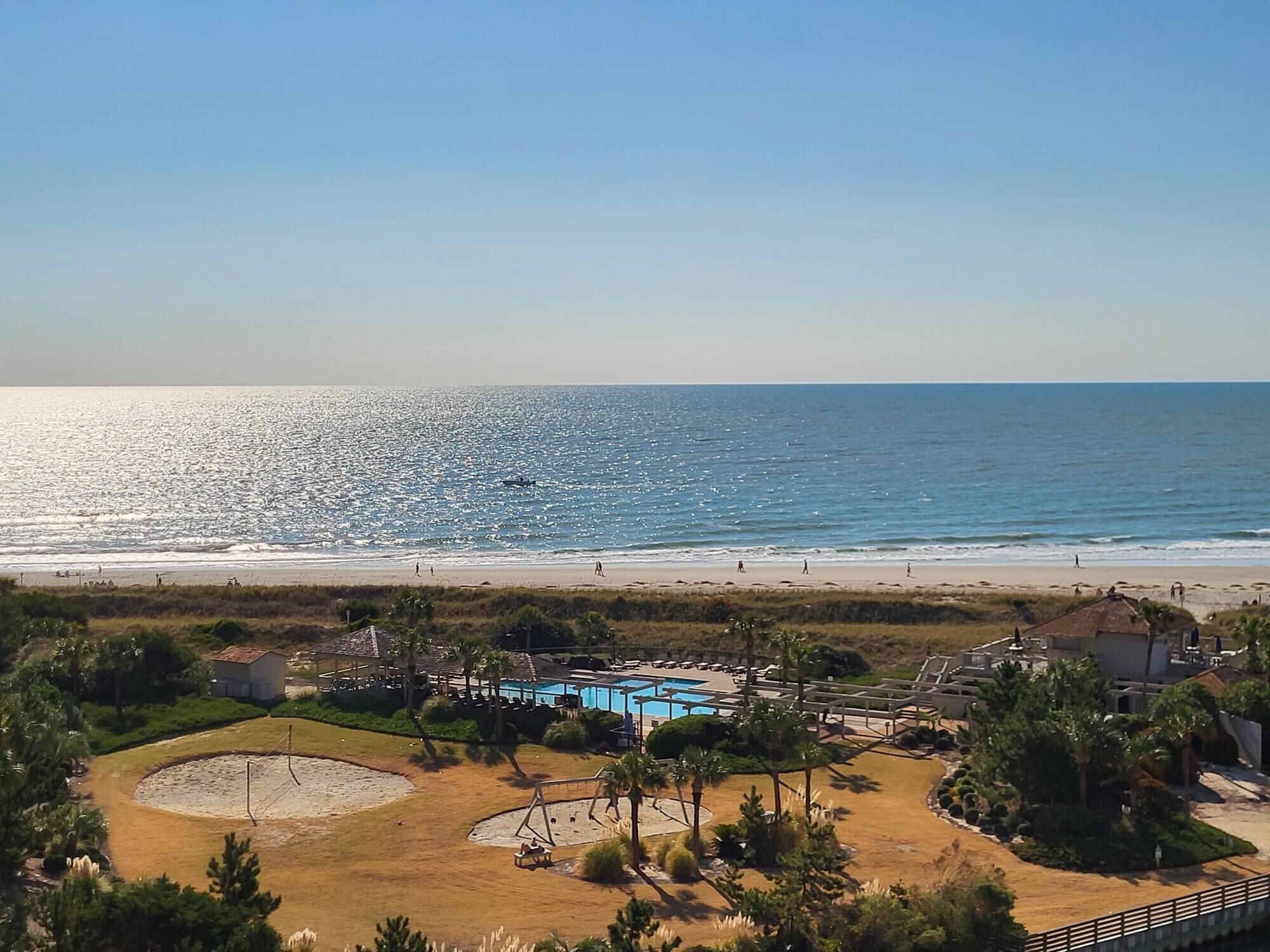 在海滩、沙滩毛巾