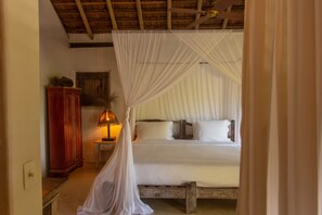 In-room safe, desk, iron/ironing board, free WiFi