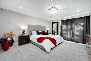 3 bedrooms, travel cot, free WiFi