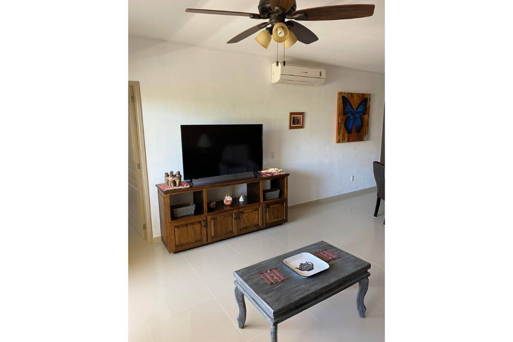 Orquideas 36, Serenity by the Beach