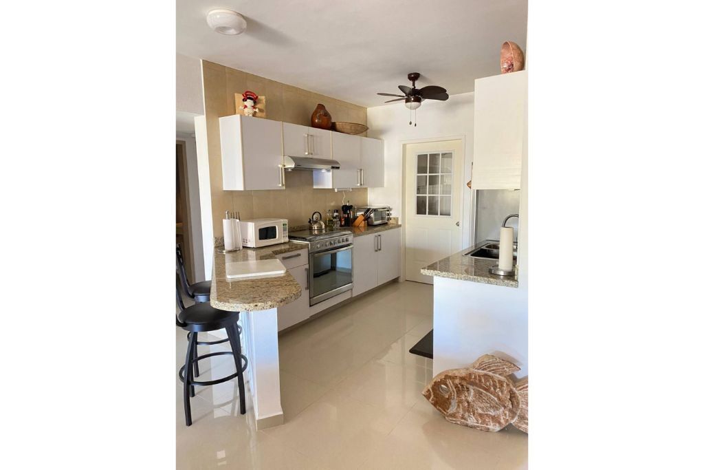 Orquideas 36, Serenity by the Beach