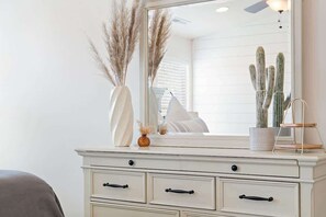 5 bedrooms, iron/ironing board, travel cot, WiFi