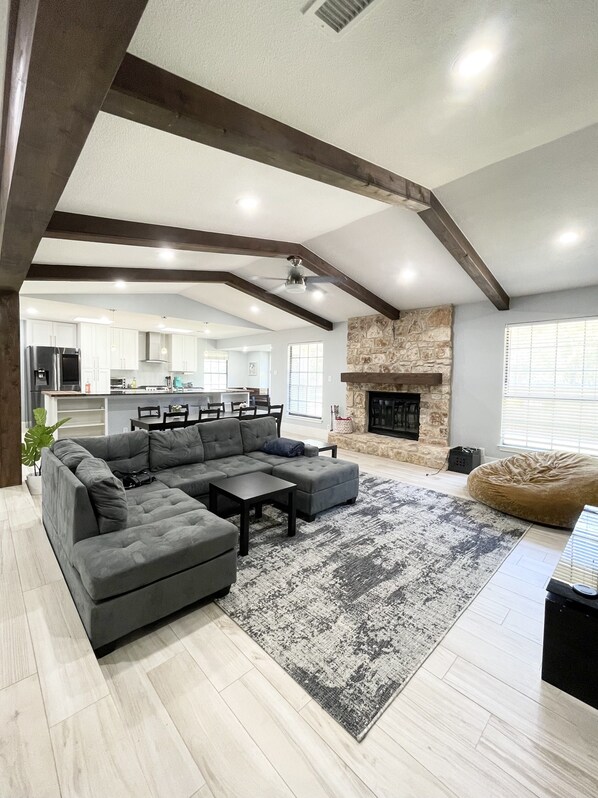 Smart TV, fireplace, table football, ping pong