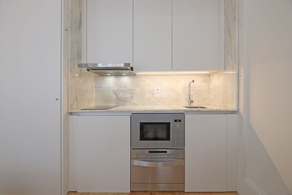 Fridge, microwave, oven, electric kettle