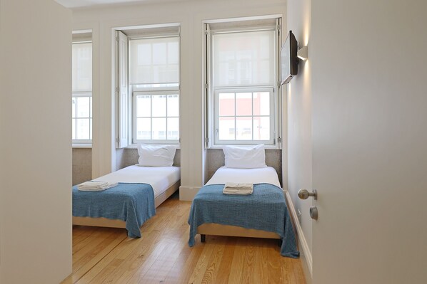 Wifi gratis y ropa de cama