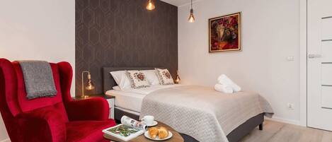 2 dormitorios, tabla de planchar con plancha, wifi y ropa de cama