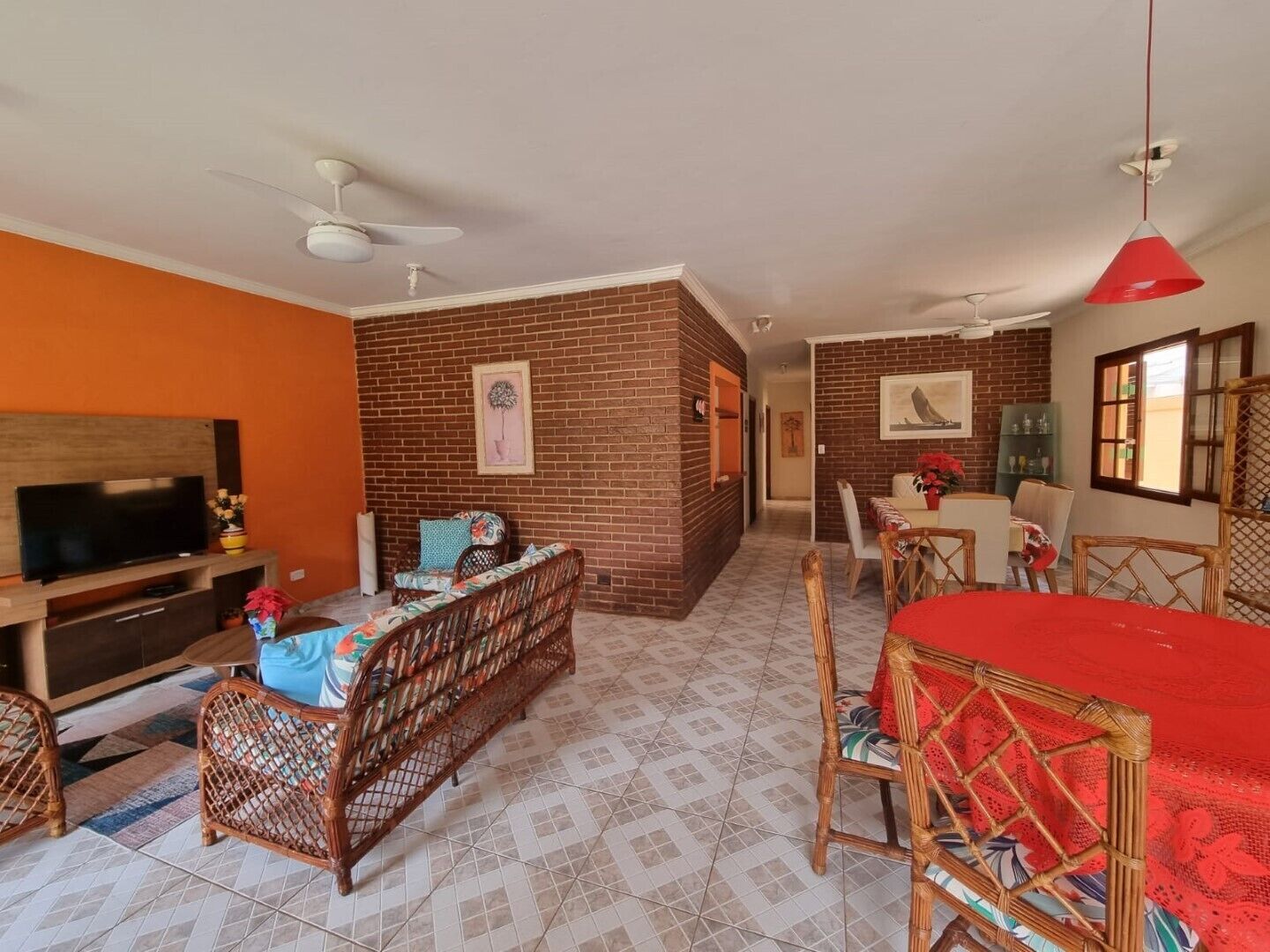 Casinha Térrea - Riviera - Próxima a Praia