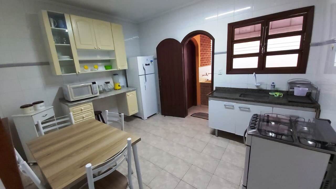 Casinha Térrea - Riviera - Próxima a Praia