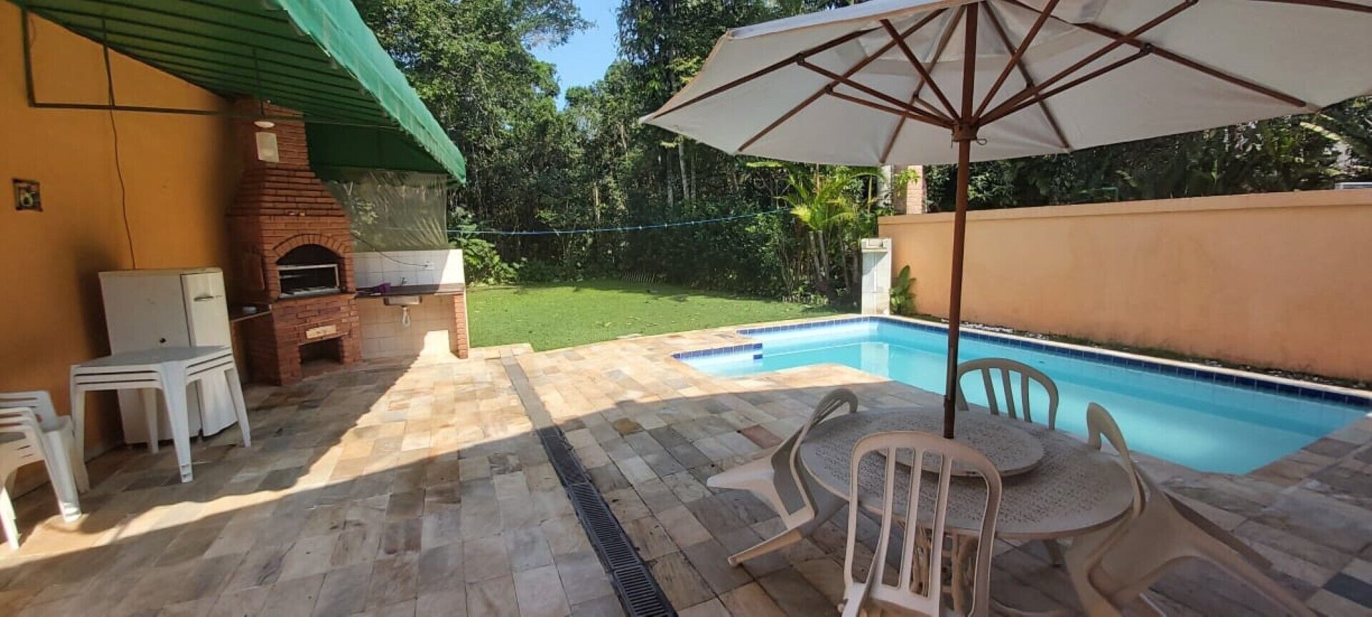 Casinha Térrea - Riviera - Próxima a Praia