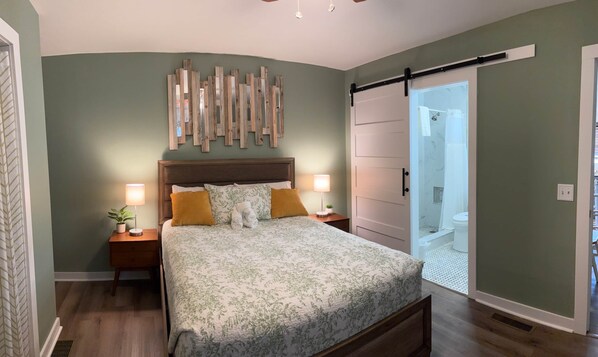 1 bedroom, iron/ironing board, free WiFi, bed sheets