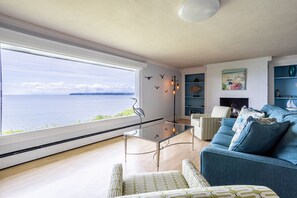 Smart TV, offices