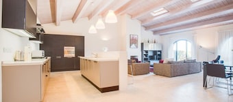 Villa Aquila- Resort in Toscana