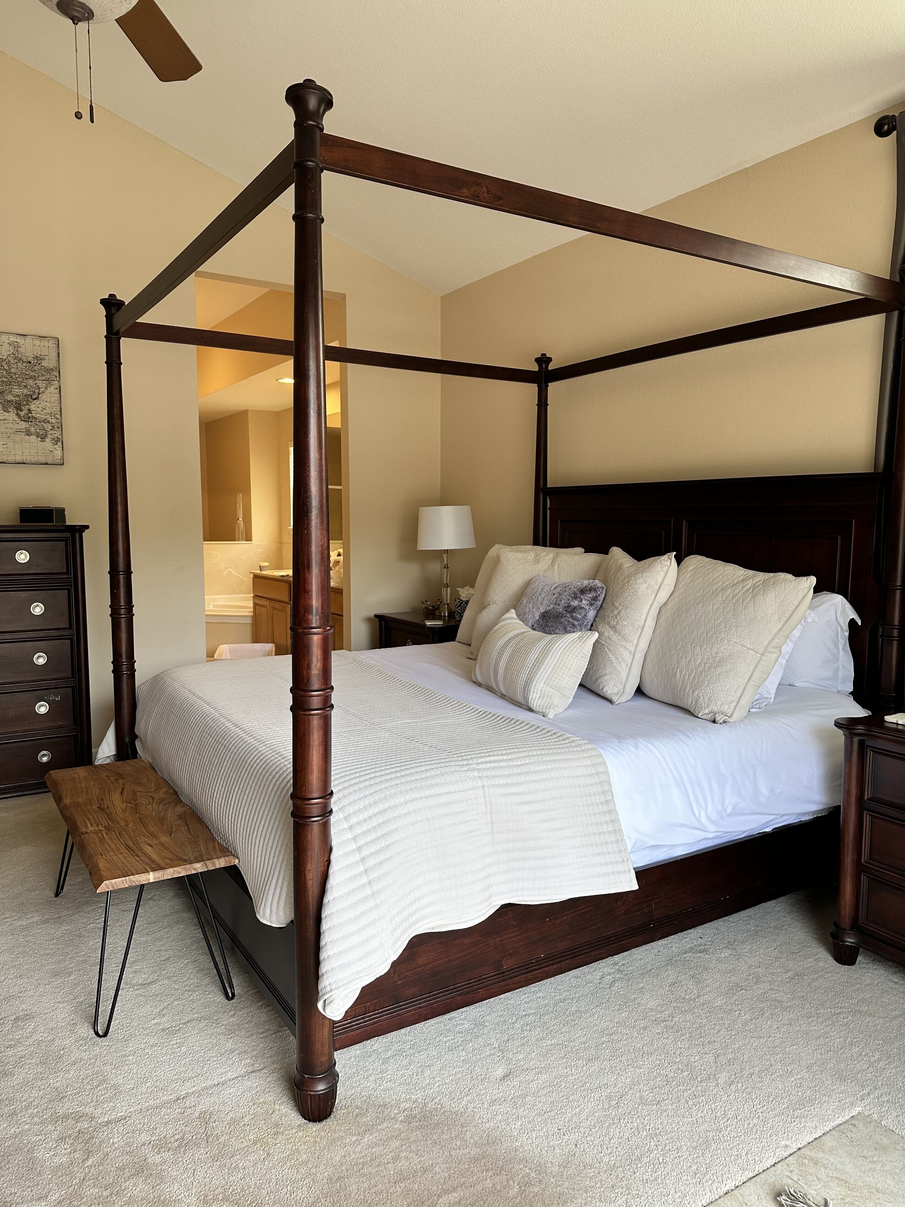 Nestled by the 7th green, large deck areas. Movie theatre for inside or out. 