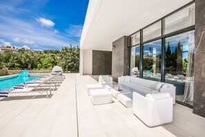 Outdoor pool, a heated pool - CASA JULIA Exceptional luxury villa for 10 guests with WiFi , heated pool A/C (Jávea)