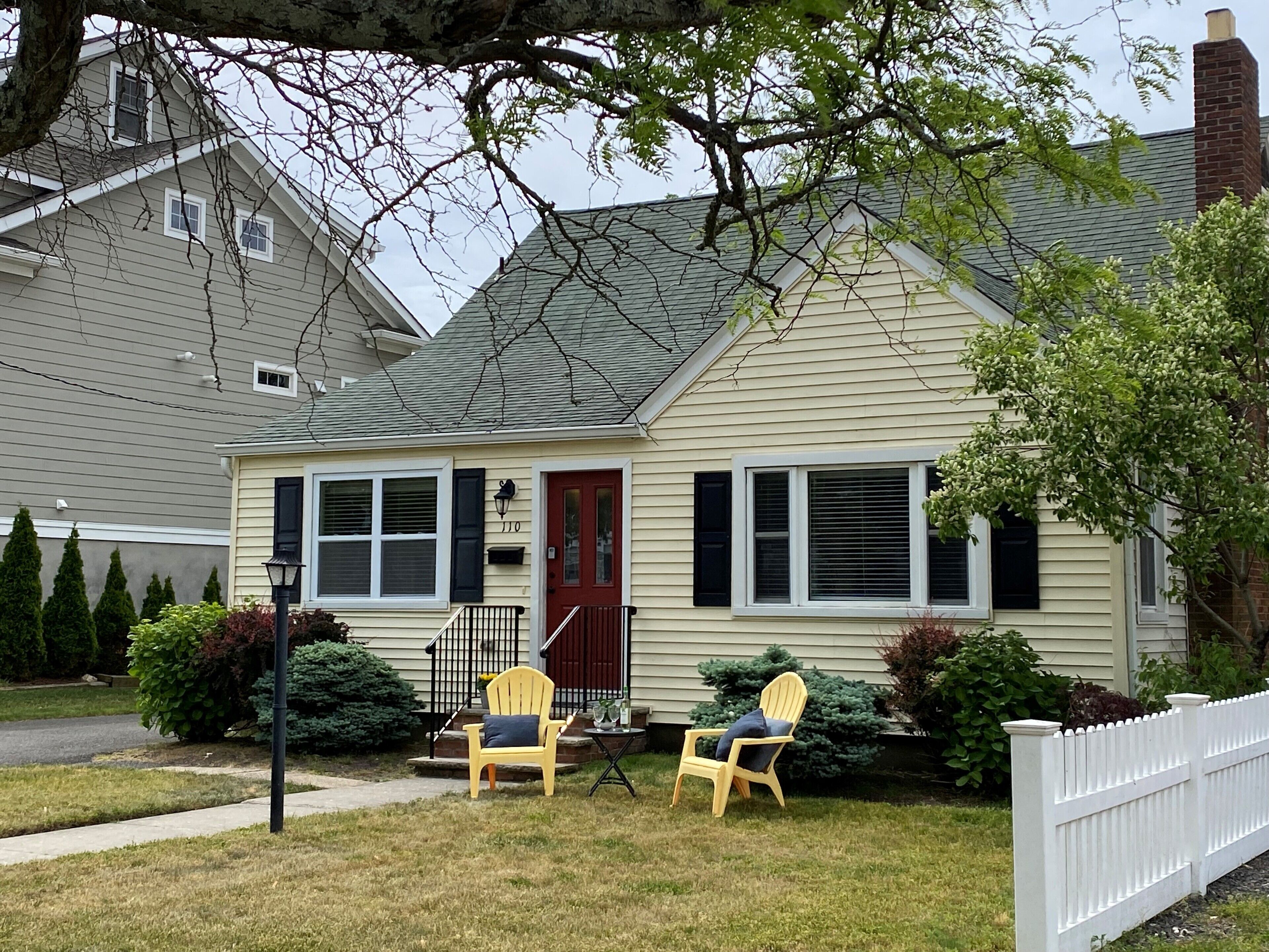 Beach Bliss - 4B/2ba Perfect for Fall  & Winter, 1.5 blks to Beach & Boardwalk
