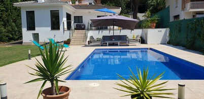 Maison Moderne Piscine Privée 4kms des Plages