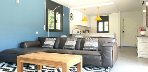 Maison Moderne Piscine Privée 4kms des Plages