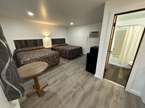 1 dormitorio, escritorio, wifi gratis y ropa de cama