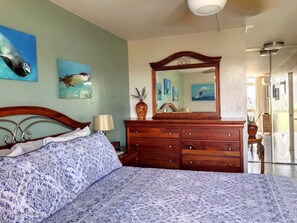 2 bedrooms, desk, iron/ironing board, free WiFi - AMAZING HOTEL ZONED BEACH FRONT CONDO ON SUGAR BEACH.  RESERVE WITH CONFIDENCE! (Kihei)