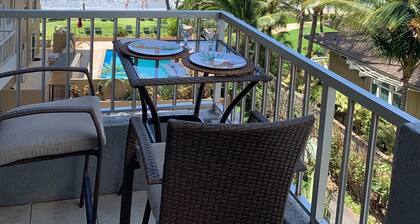 AMAZING HOTEL ZONED BEACH FRONT CONDO ON SUGAR BEACH. RESERVE WITH CONFIDENCE!