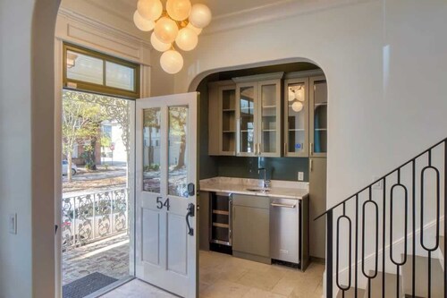 Timeless Lux Villa - with Parking & Walk to River Street