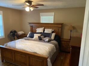 2 chambres, Wi-Fi gratuit, draps fournis