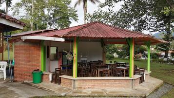 Restaurante al aire libre