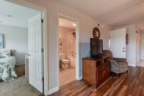 Condo (DayDreamer@ Champions -Very Well Desi) | Exterior