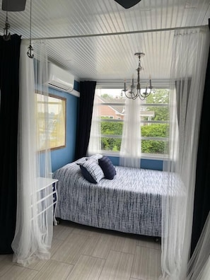 3 chambres, fer et planche Ă repasser, Wi-Fi, draps fournis