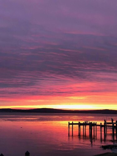 Sailor's Sunrise Cottage - Chesapeake Bay