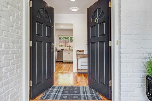 Rincon Valley Wine Country Vacation Home