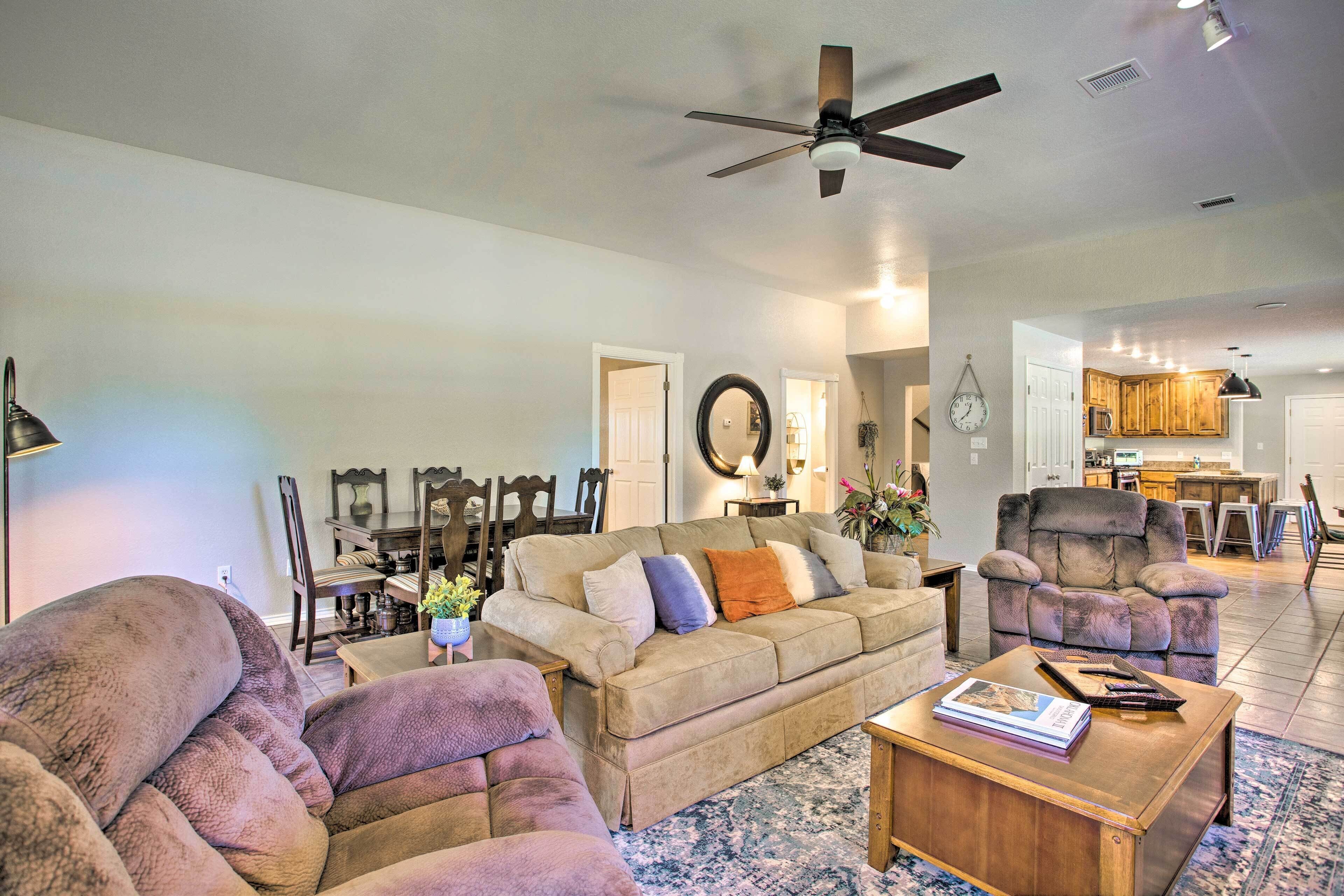 Beautiful Lake Murray Retreat <1 Mi to Lake!