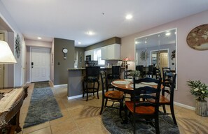 Huoneisto (The TeeShot - Indoor pool/outdoor poo) | Yksityinen keittiö