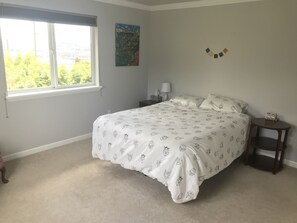 2 chambres, bureau, Wi-Fi, literie fournie