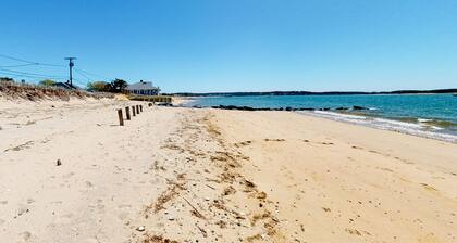 Fresh Oceanfront Cottage w/Free WiFi, Private Beach Access, Deck, & Partial A/C