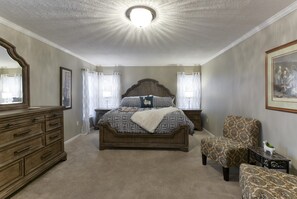 House (Llama House -**Self distance in peace) | 3 bedrooms, travel crib, free WiFi - Llama House (Omaha)