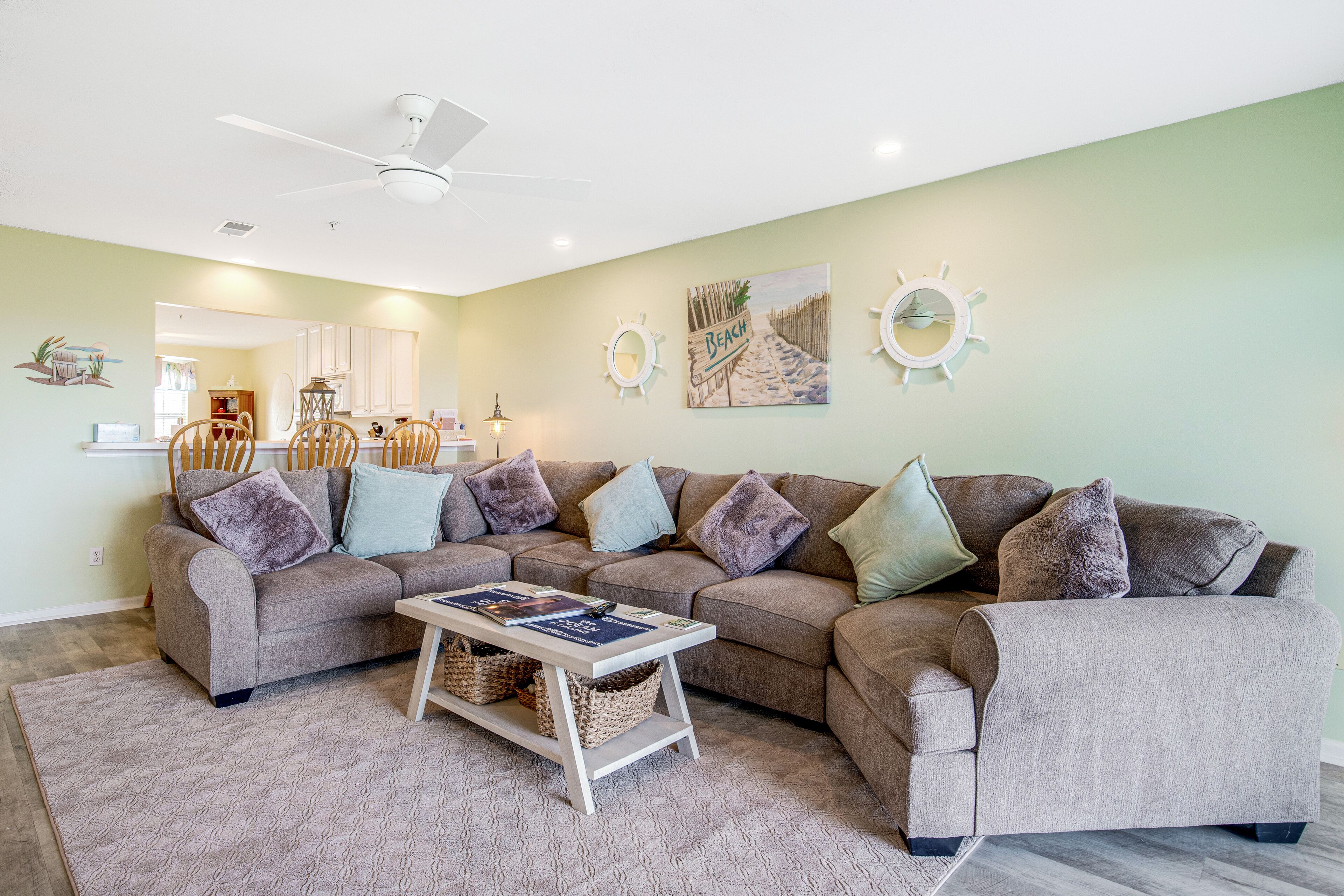 Bethany Bay second floor condo with pool, high-speed WiFi, central AC, & W/D