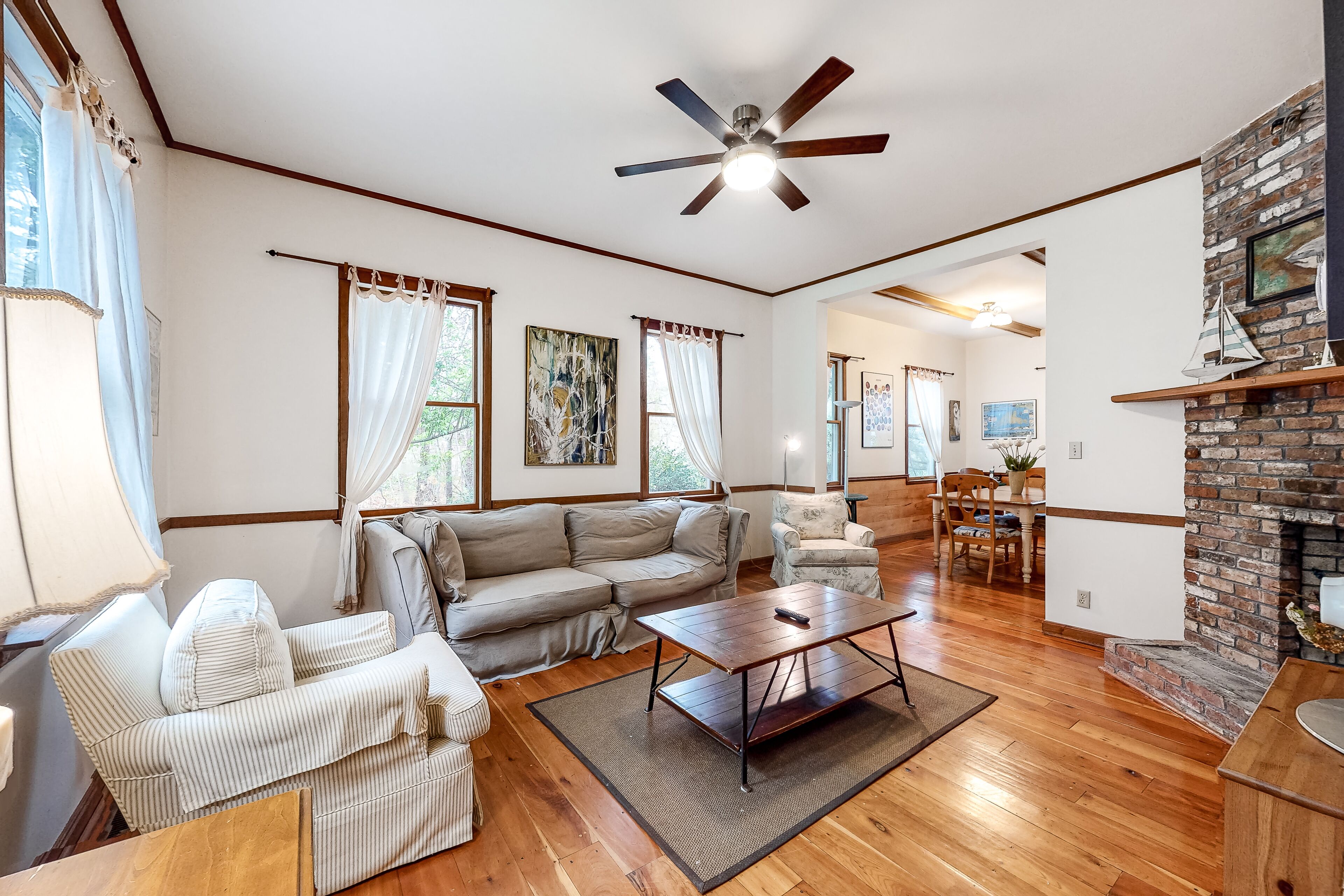 Charming Home with High-Speed WiFi, Washer/Dryer, Furnished Deck, & Gas Grill!