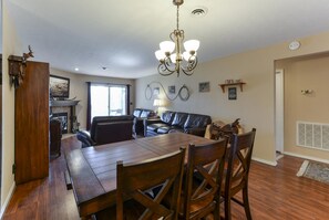 Condo (WatersEdge - POOL & Clubhouse across ) | Private kitchen