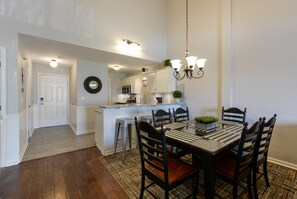 Condo (Highland Hideaway- Beautiful remodel ) | Private kitchen | Fridge, microwave, stovetop, dishwasher - Highland Hideaway (Branson)