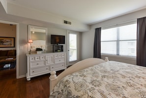 Condo (Highland Hideaway- Beautiful remodel )