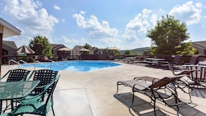 Condo (Overlook @ Eagles Nest - Updated - Cl) | Pool - Overlook at Eagles Nest (Branson)