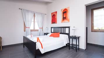 2 bedrooms